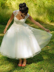 Rustic Vintage inspired 50s Lace Tulle Tea Length Wedding Dress with Cap Sleeves