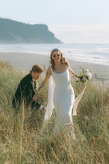 Sheath Square Neck White Wedding Dresses Beach Boho