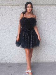 A-Line Black Tulle Short Party Homecoming Dress with Feathers