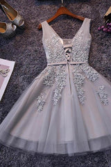 Grey Lace-up Tulle Short Homecoming Dress with Lace Appliques